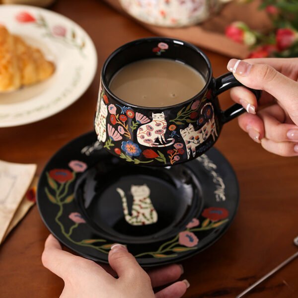 Stylish Niche Coffee Cups Luxury-inspired Ceramic Cup and Saucer Set High-end Aesthetic Mug & Coffee Cup Collection