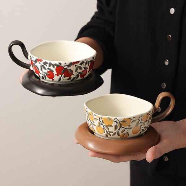 Vintage-Style Coffee Cup High-End Exquisite Ceramic Niche Couple's Cup Luxurious and Fashionable