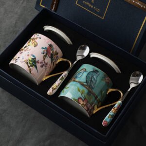 Strictly Selected Bone China Mug Set Exquisite Gift High-Fashion Couple's Matching Cups Gift Boxed Ceramic Water Cups With Lid and Spoon