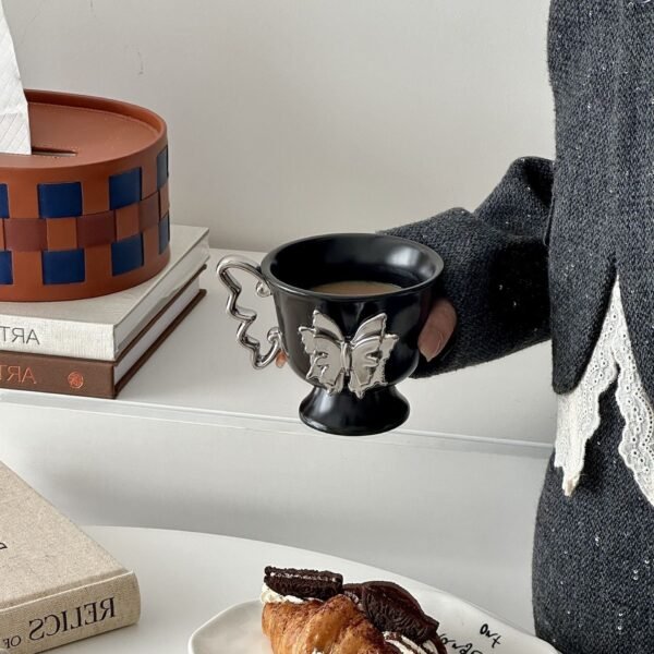 Creative High-Quality Ceramic Mugs for Wholesale