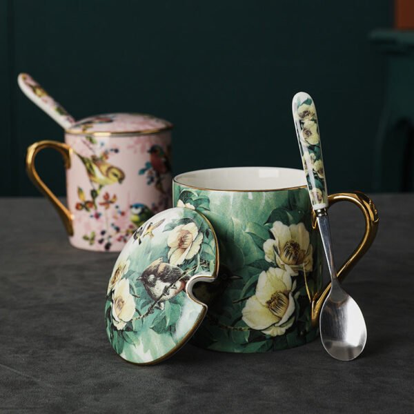 O1CN01X2YQue2DH4IHFikpa__2210330398583-0-cib Strictly Selected Bone China Mug Set Exquisite Gift High-Fashion Couple's Matching Cups Gift Boxed Ceramic Water Cups With Lid and Spoon